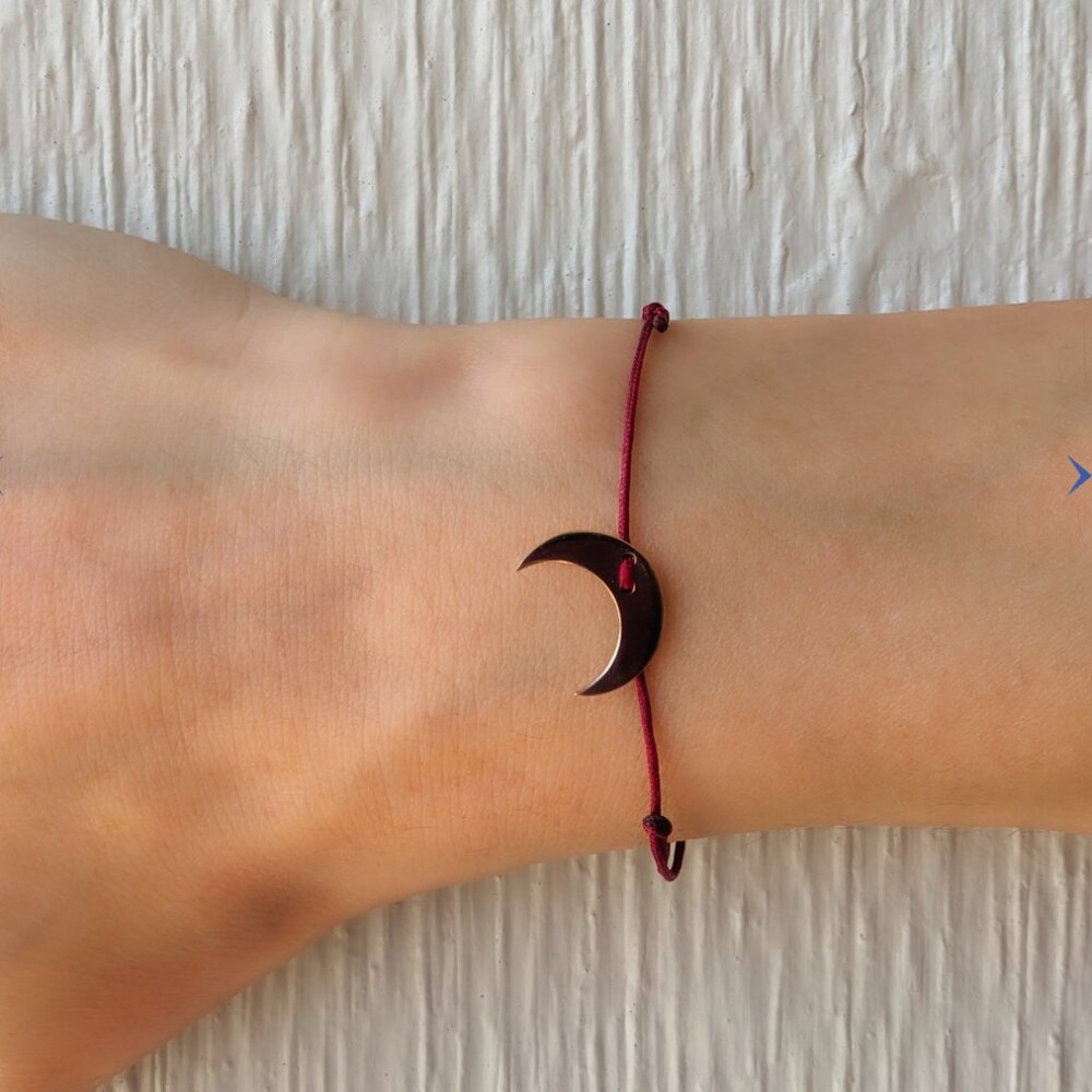 18K Gold Moon Bracelet